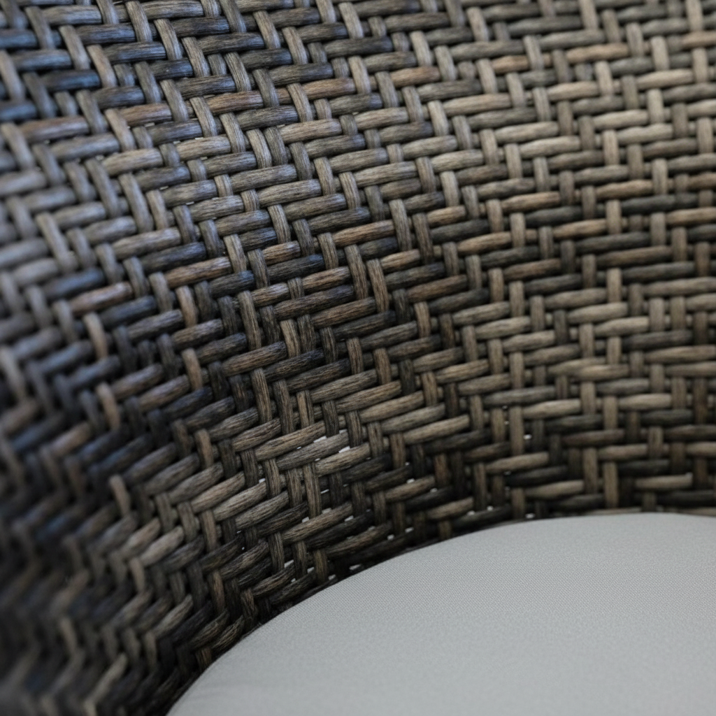 Bistro Set - Weave Detail