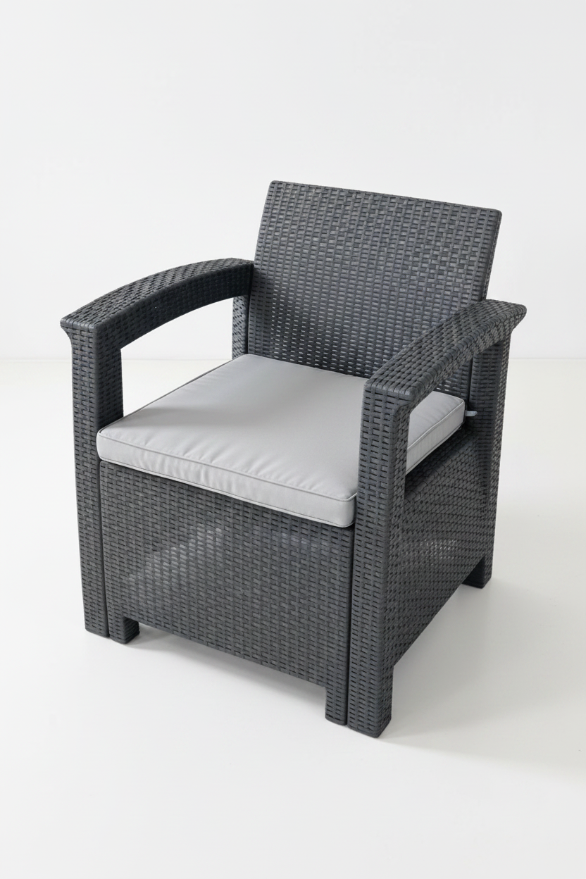 Single Chair – Three-Quarter Elevated